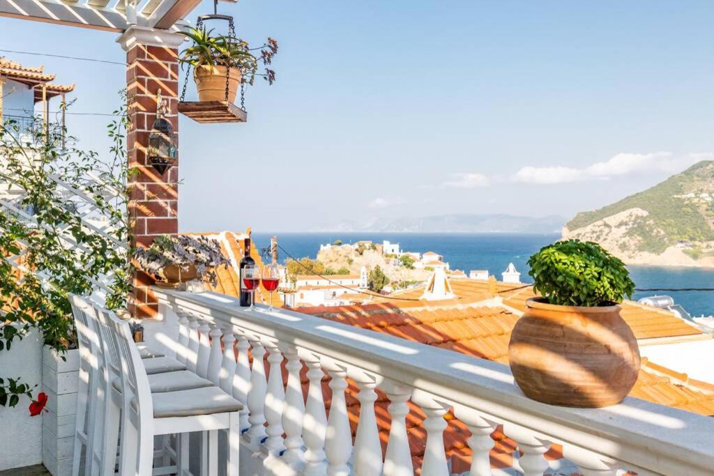 Blue Heaven Villa , Skopelos Chora Greece Panormos  Экстерьер фото