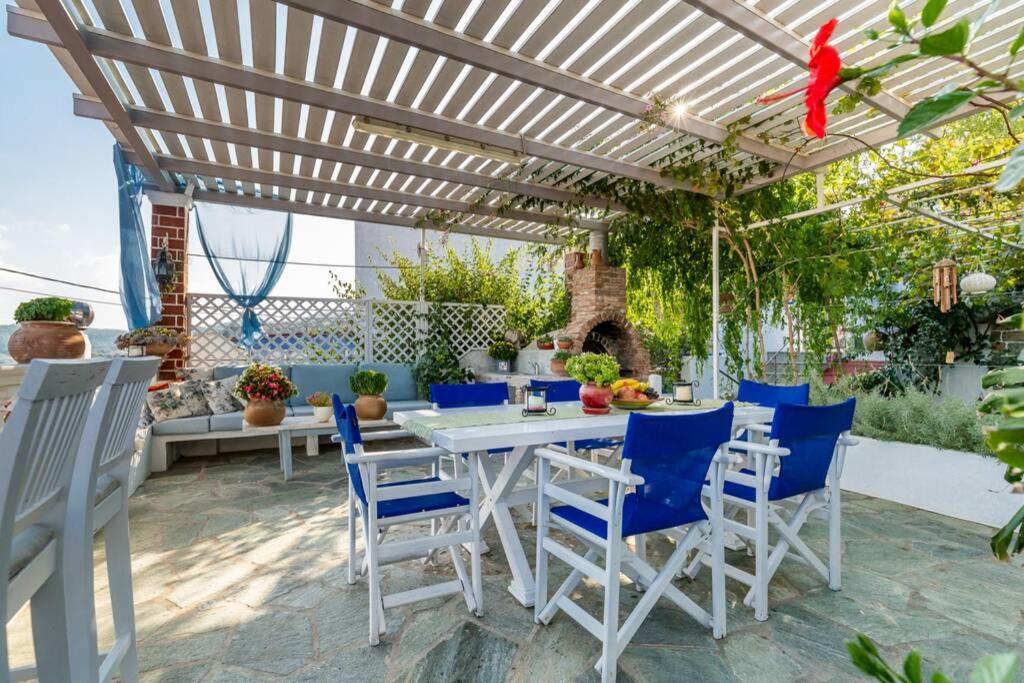 Blue Heaven Villa , Skopelos Chora Greece Panormos  Экстерьер фото