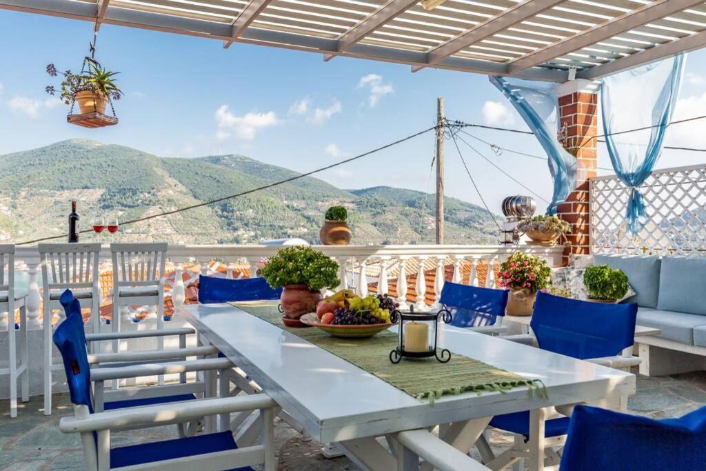 Blue Heaven Villa , Skopelos Chora Greece Panormos  Экстерьер фото